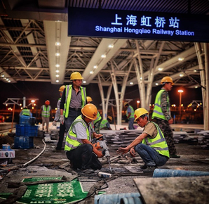 迎接進博會，虹橋火車站站容大“升級”