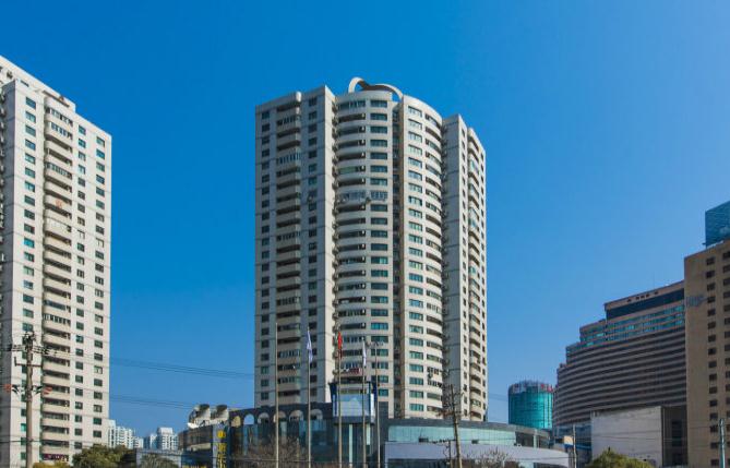 上海華苑大廈：徐家匯商圈核心，交通便利