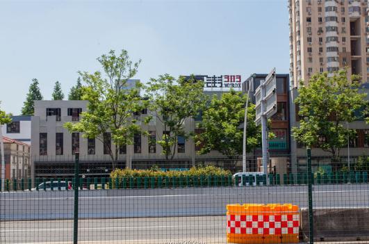 上海萬街303：高性價(jià)比辦公空間，租金親民