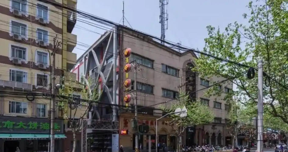 映巷創(chuàng)意工場727